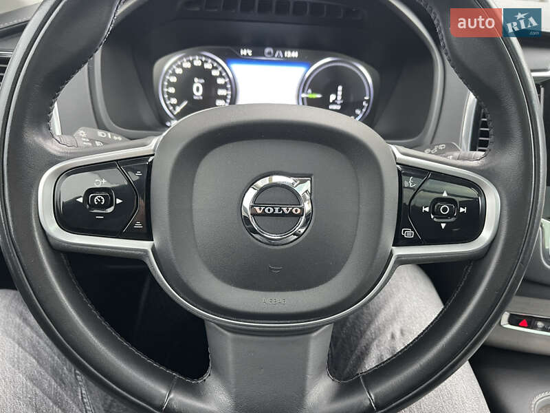 Внедорожник / Кроссовер Volvo XC90 2021 в Киеве фото 33 Внедорожник / Кроссовер Volvo XC90 2021 в Киеве