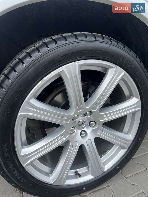 Внедорожник / Кроссовер Volvo XC90 2015 в Черновцах фото 5 Внедорожник / Кроссовер Volvo XC90 2015 в Черновцах