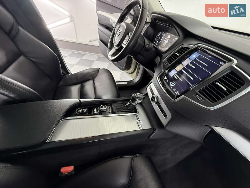 Внедорожник / Кроссовер Volvo XC90 2015 в Трускавце фото 27 Внедорожник / Кроссовер Volvo XC90 2015 в Трускавце
