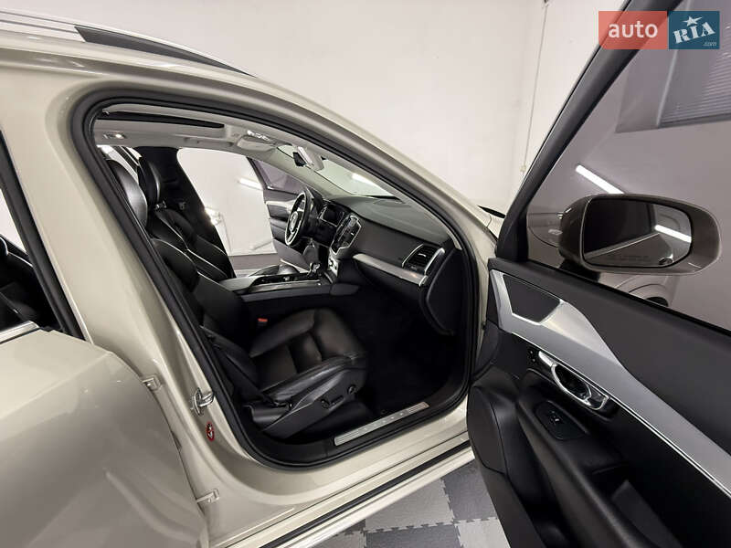 Внедорожник / Кроссовер Volvo XC90 2015 в Трускавце фото 33 Внедорожник / Кроссовер Volvo XC90 2015 в Трускавце