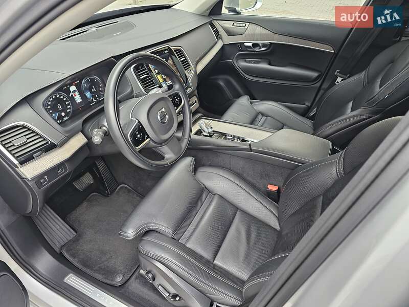 Позашляховик / Кросовер Volvo XC90 2020 в Львові фото 38 Позашляховик / Кросовер Volvo XC90 2020 в Львові
