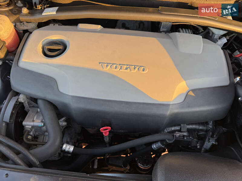 Внедорожник / Кроссовер Volvo XC90 2010 в Тернополе фото 68 Внедорожник / Кроссовер Volvo XC90 2010 в Тернополе