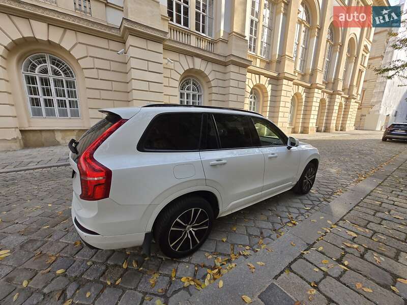 Позашляховик / Кросовер Volvo XC90 2019 в Києві фото 17 Позашляховик / Кросовер Volvo XC90 2019 в Києві