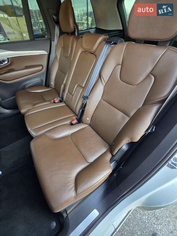 Позашляховик / Кросовер Volvo XC90 2019 в Києві фото 31 Позашляховик / Кросовер Volvo XC90 2019 в Києві