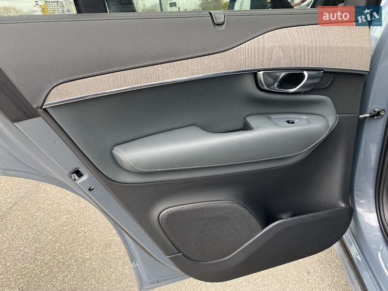 Внедорожник / Кроссовер Volvo XC90 2021 в Киеве фото 10 Внедорожник / Кроссовер Volvo XC90 2021 в Киеве