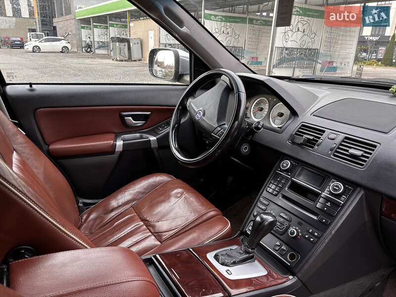 Внедорожник / Кроссовер Volvo XC90 2012 в Ивано-Франковске фото 12 Внедорожник / Кроссовер Volvo XC90 2012 в Ивано-Франковске