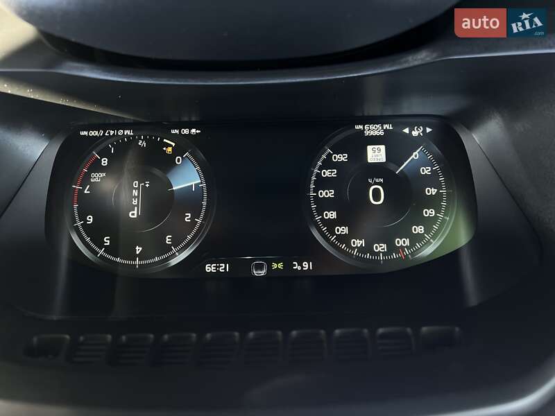 Внедорожник / Кроссовер Volvo XC90 2019 в Киеве