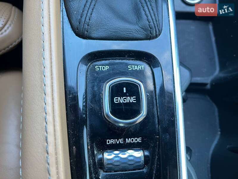 Внедорожник / Кроссовер Volvo XC90 2015 в Киеве фото 28 Внедорожник / Кроссовер Volvo XC90 2015 в Киеве