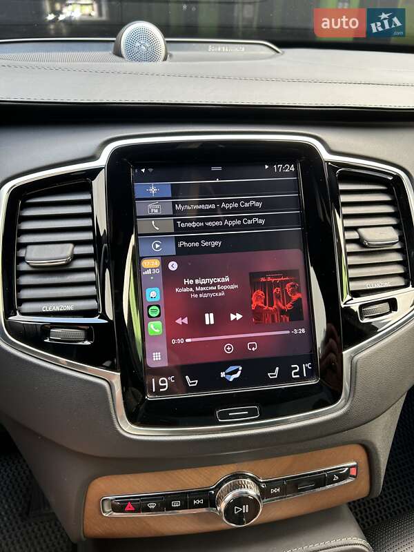 Внедорожник / Кроссовер Volvo XC90 2016 в Киеве