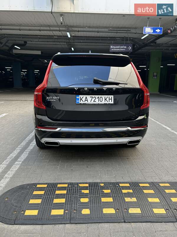 Внедорожник / Кроссовер Volvo XC90 2016 в Киеве