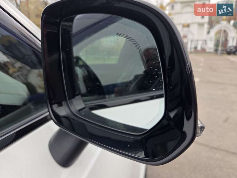 Внедорожник / Кроссовер Volvo XC90 2020 в Киеве