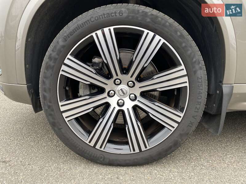 Внедорожник / Кроссовер Volvo XC90 2020 в Киеве