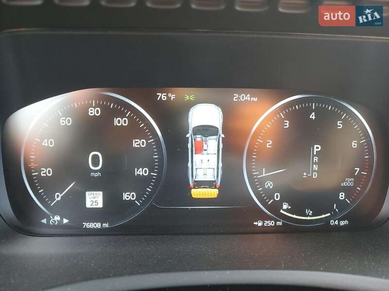 Внедорожник / Кроссовер Volvo XC90 2017 в Киеве