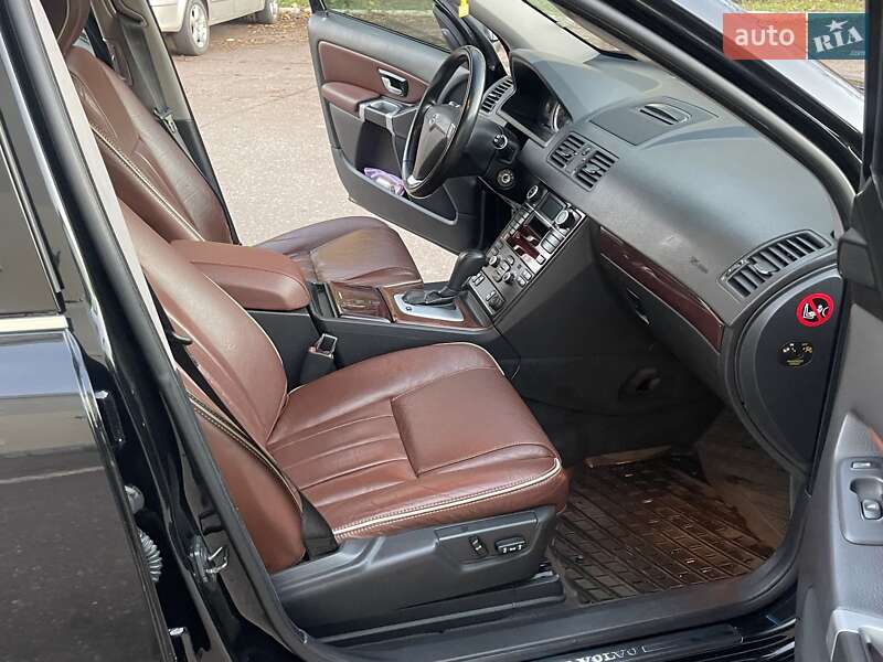 Внедорожник / Кроссовер Volvo XC90 2012 в Радивилове
