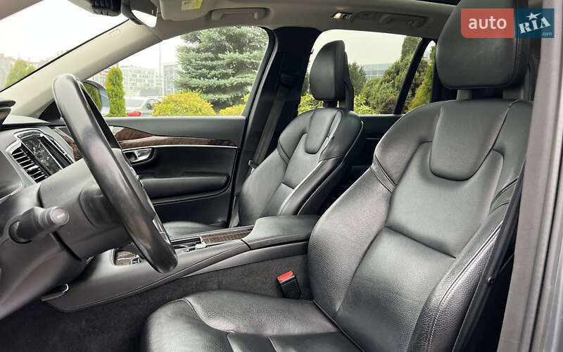 Внедорожник / Кроссовер Volvo XC90 2016 в Львове