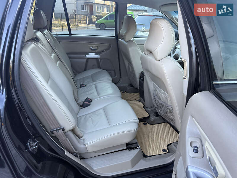 Внедорожник / Кроссовер Volvo XC90 2004 в Кременце