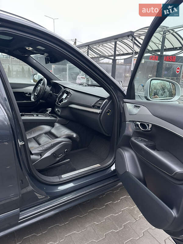 Внедорожник / Кроссовер Volvo XC90 2016 в Хмельницком