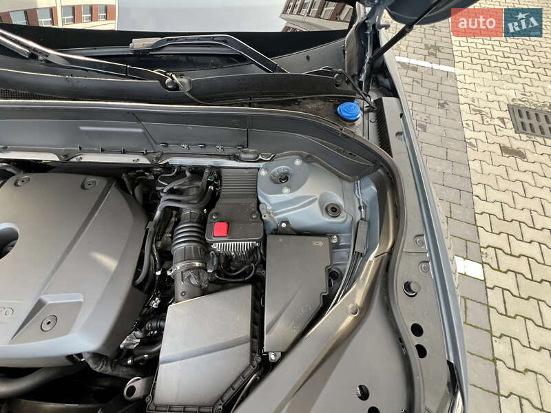 Позашляховик / Кросовер Volvo XC90 2019 в Івано-Франківську