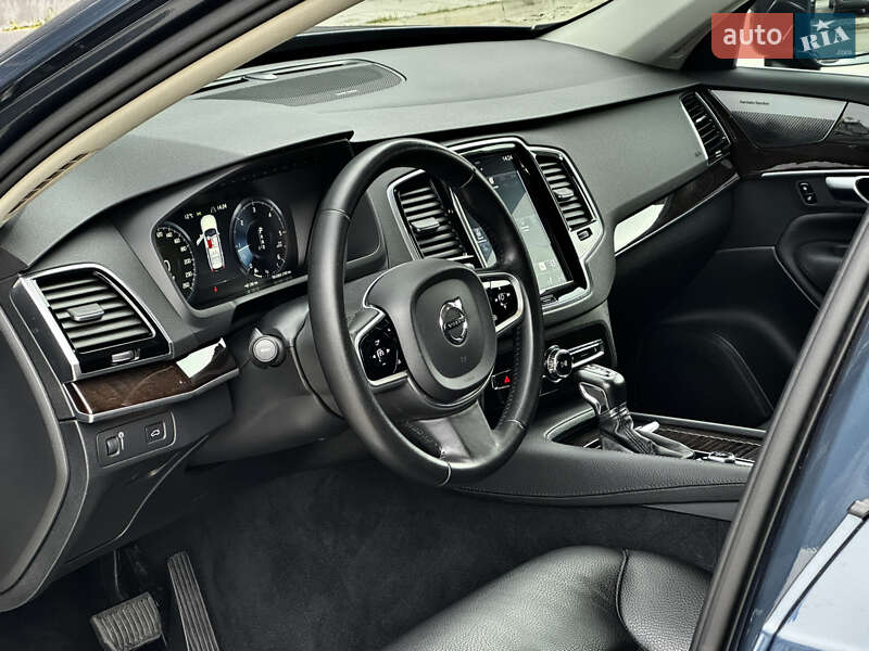 Позашляховик / Кросовер Volvo XC90 2018 в Києві