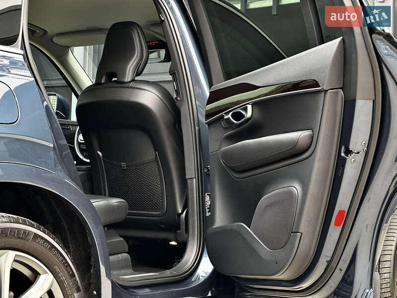 Позашляховик / Кросовер Volvo XC90 2018 в Києві