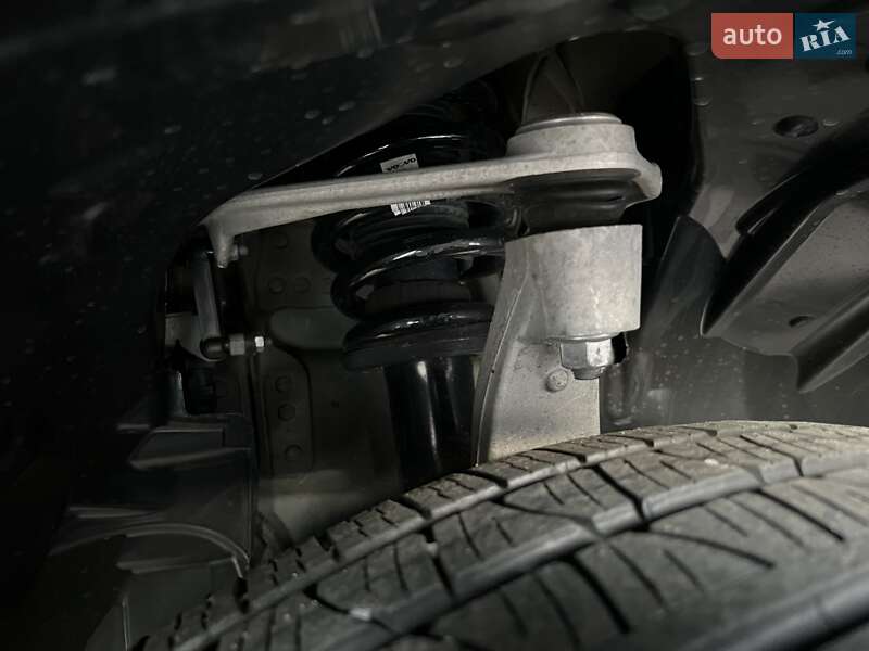 Внедорожник / Кроссовер Volvo XC90 2018 в Киеве фото 37 Внедорожник / Кроссовер Volvo XC90 2018 в Киеве