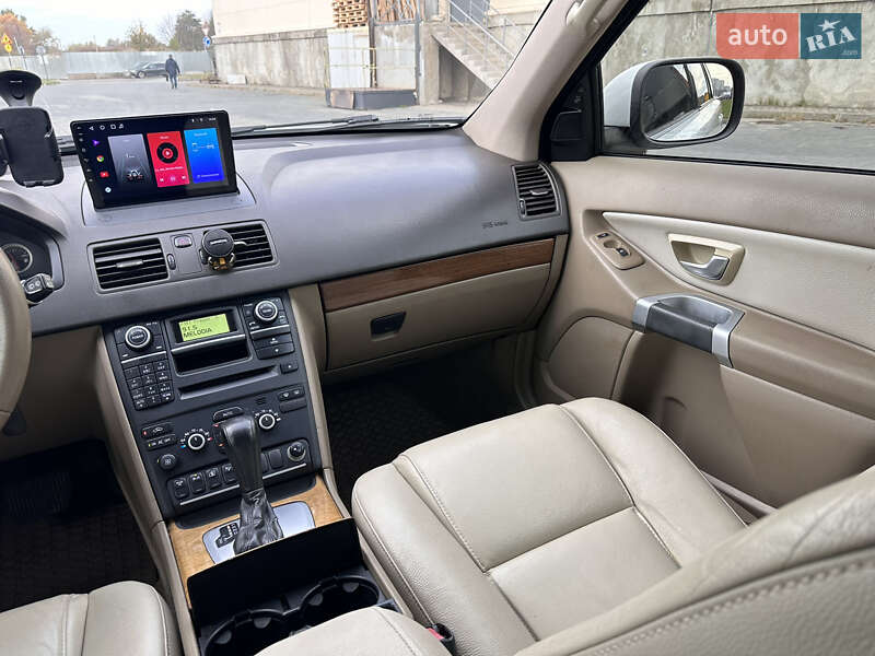Внедорожник / Кроссовер Volvo XC90 2010 в Львове