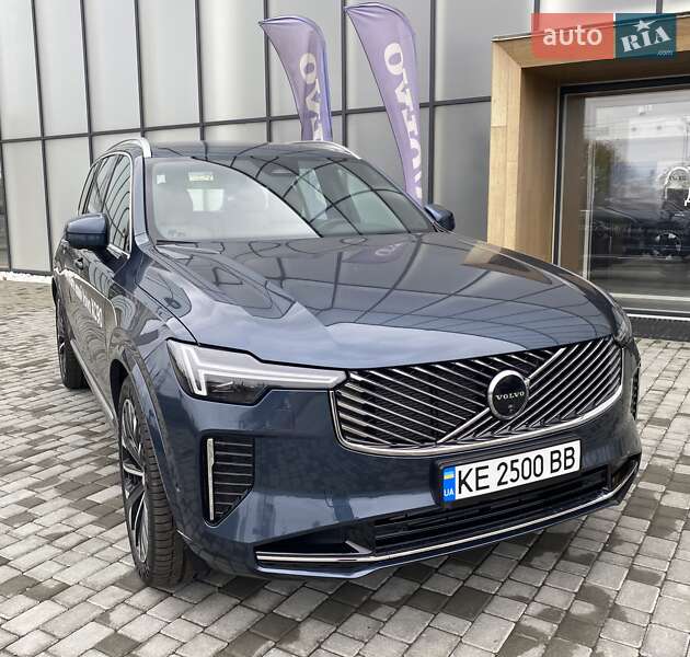 Внедорожник / Кроссовер Volvo XC90 2025 в Днепре фото 6 Внедорожник / Кроссовер Volvo XC90 2025 в Днепре