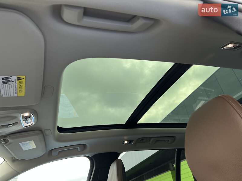 Внедорожник / Кроссовер Volvo XC90 2019 в Киеве