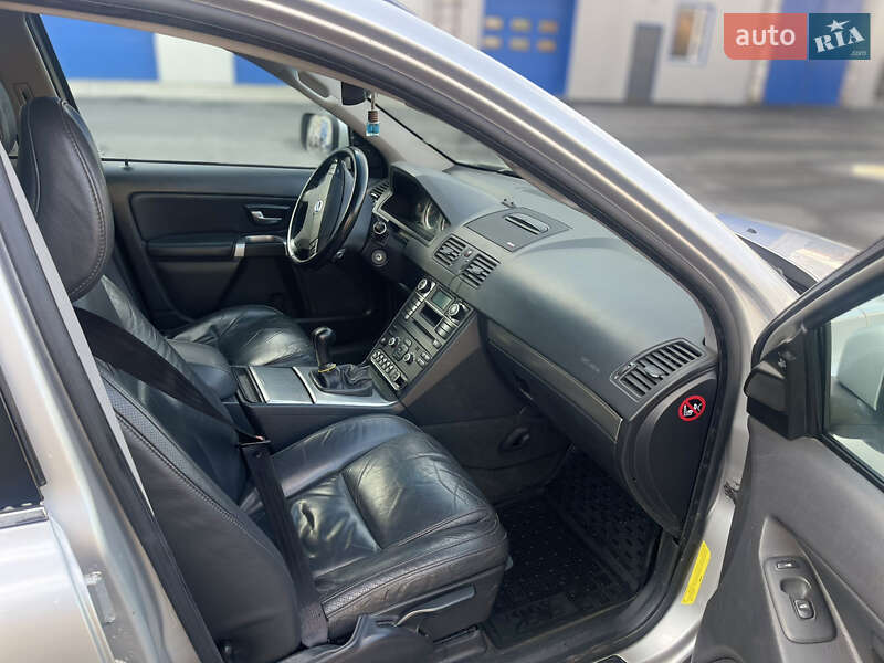 Внедорожник / Кроссовер Volvo XC90 2008 в Звягеле фото 16 Внедорожник / Кроссовер Volvo XC90 2008 в Звягеле