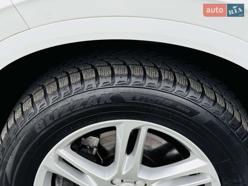 Внедорожник / Кроссовер Volvo XC90 2017 в Здолбунове