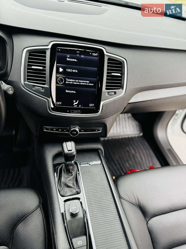 Внедорожник / Кроссовер Volvo XC90 2017 в Здолбунове