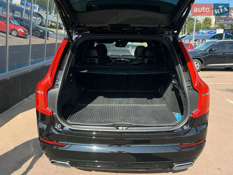 Внедорожник / Кроссовер Volvo XC90 2020 в Киеве фото 35 Внедорожник / Кроссовер Volvo XC90 2020 в Киеве