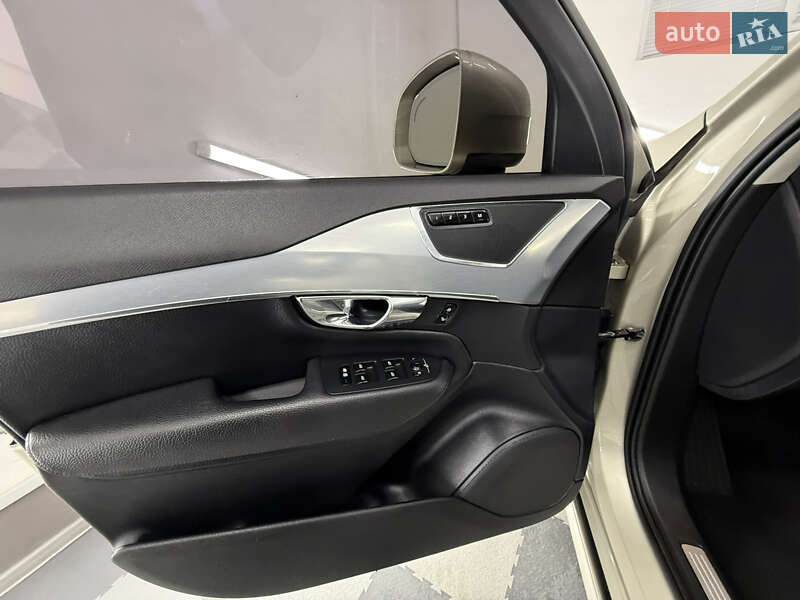 Внедорожник / Кроссовер Volvo XC90 2015 в Трускавце фото 55 Внедорожник / Кроссовер Volvo XC90 2015 в Трускавце