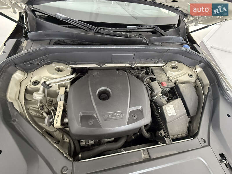 Внедорожник / Кроссовер Volvo XC90 2015 в Трускавце фото 65 Внедорожник / Кроссовер Volvo XC90 2015 в Трускавце