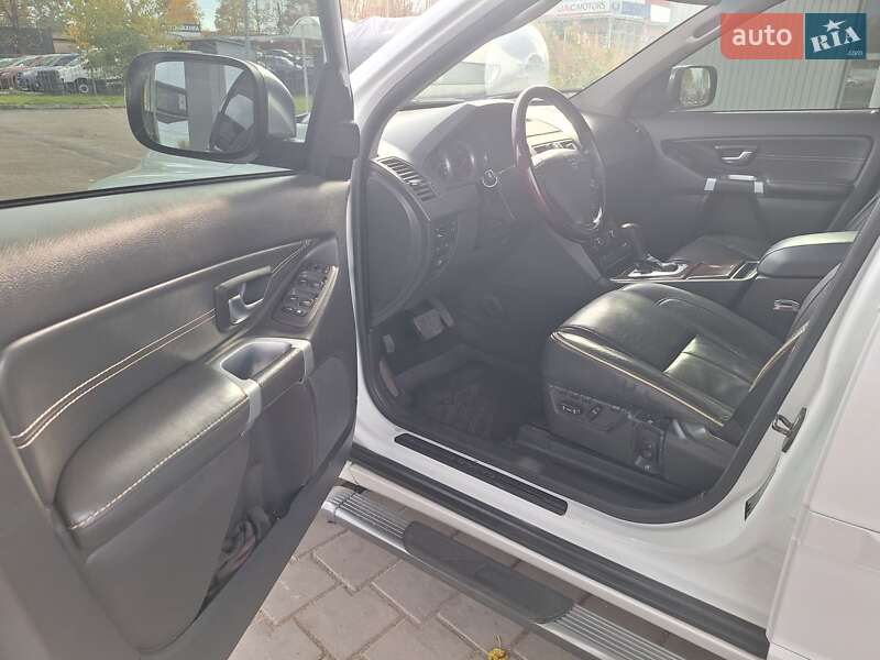 Позашляховик / Кросовер Volvo XC90 2013 в Миколаєві фото 11 Позашляховик / Кросовер Volvo XC90 2013 в Миколаєві