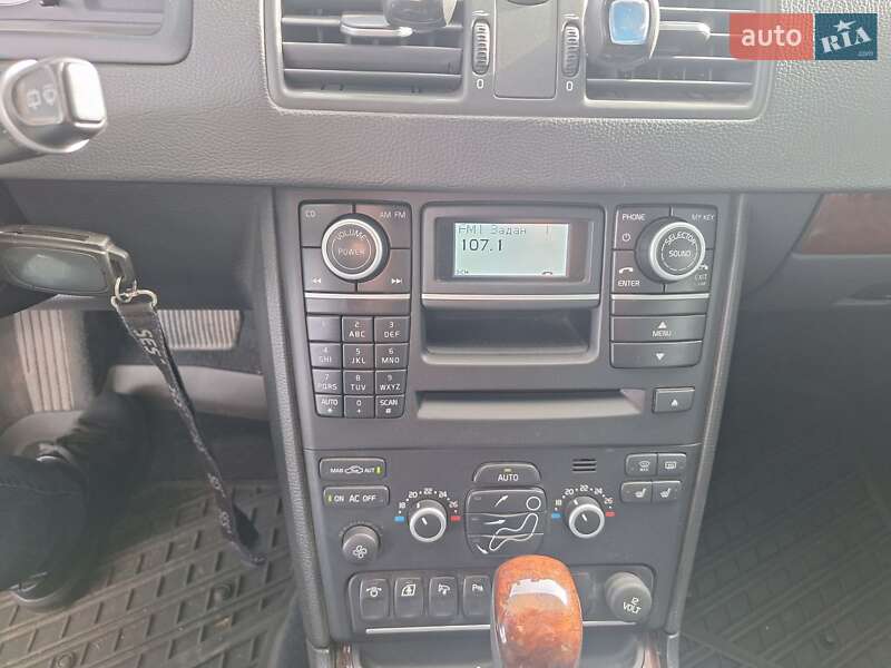 Позашляховик / Кросовер Volvo XC90 2013 в Миколаєві фото 17 Позашляховик / Кросовер Volvo XC90 2013 в Миколаєві