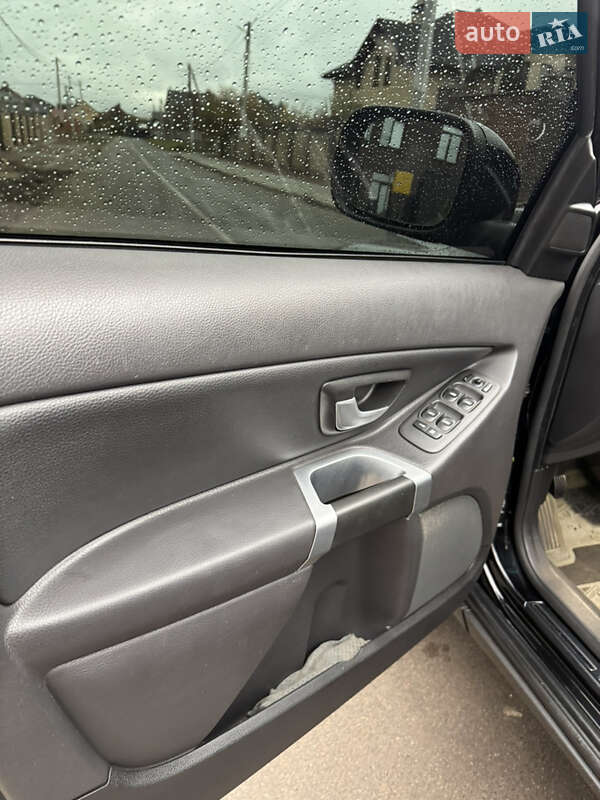 Позашляховик / Кросовер Volvo XC90 2009 в Житомирі