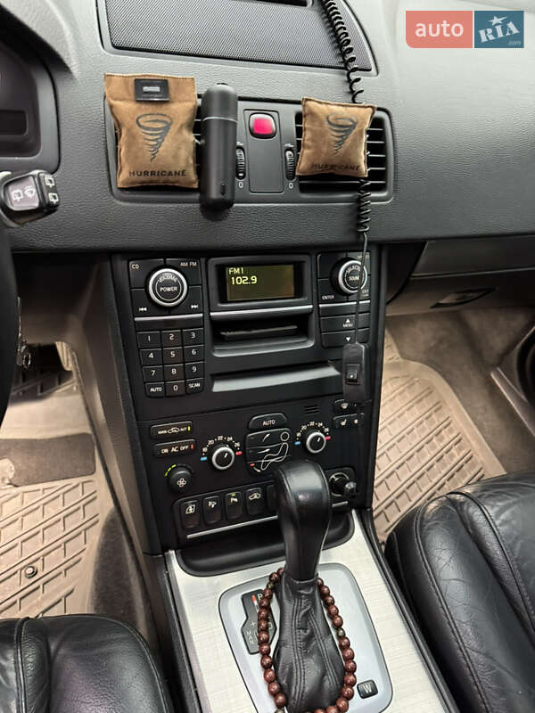 Позашляховик / Кросовер Volvo XC90 2009 в Житомирі