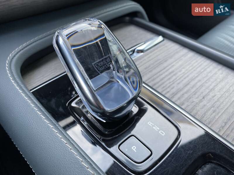 Позашляховик / Кросовер Volvo XC90 2021 в Києві фото 24 Позашляховик / Кросовер Volvo XC90 2021 в Києві
