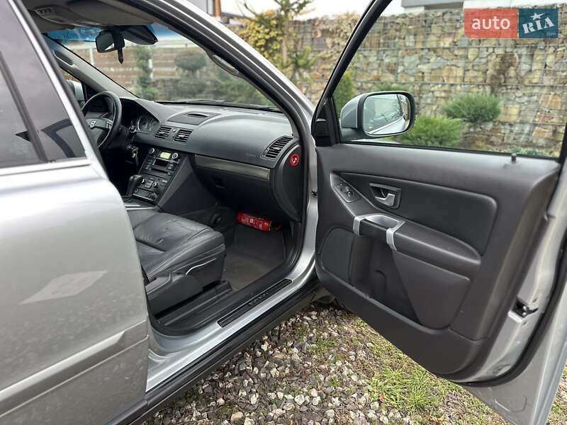 Внедорожник / Кроссовер Volvo XC90 2011 в Стрые