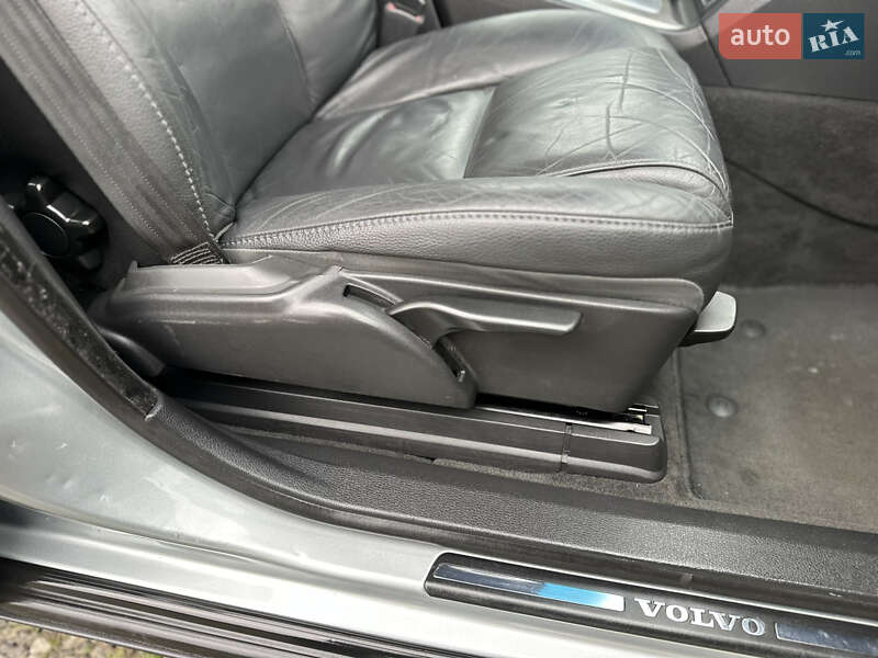 Внедорожник / Кроссовер Volvo XC90 2011 в Стрые