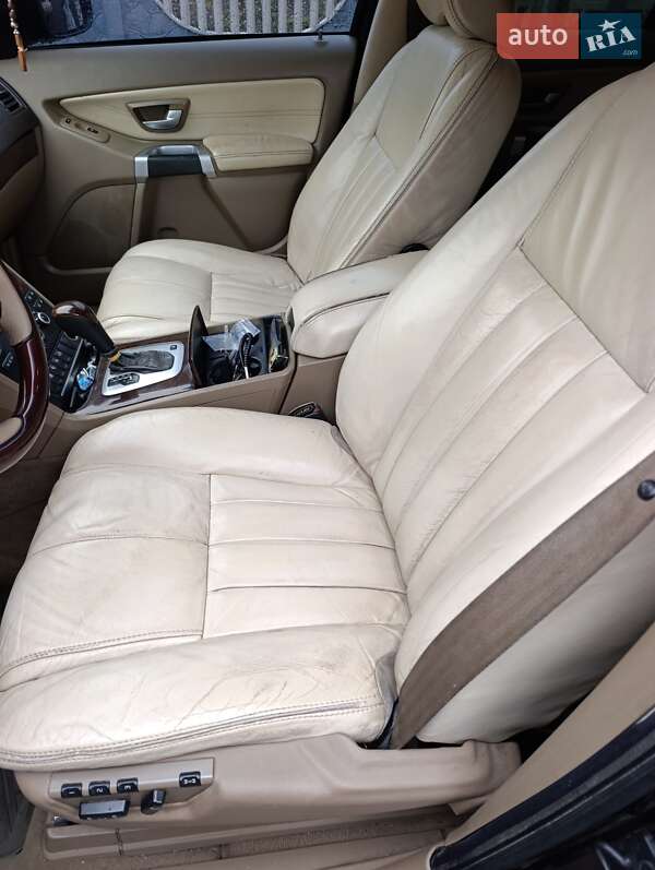 Внедорожник / Кроссовер Volvo XC90 2007 в Луцке