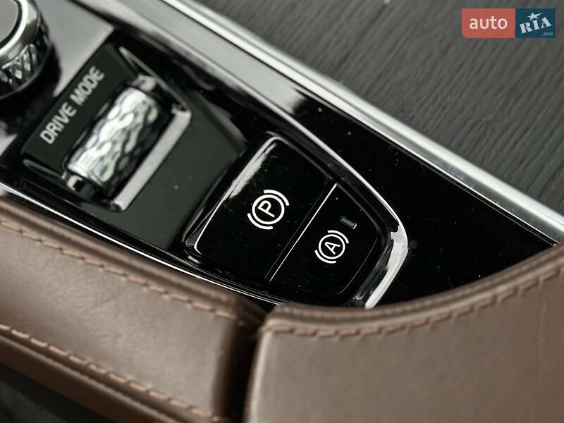 Внедорожник / Кроссовер Volvo XC90 2020 в Киеве