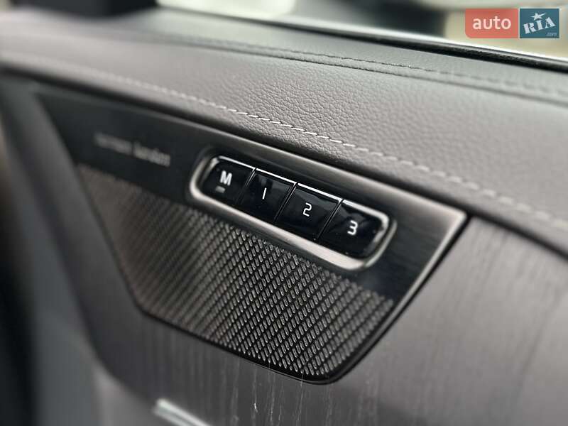 Внедорожник / Кроссовер Volvo XC90 2020 в Киеве