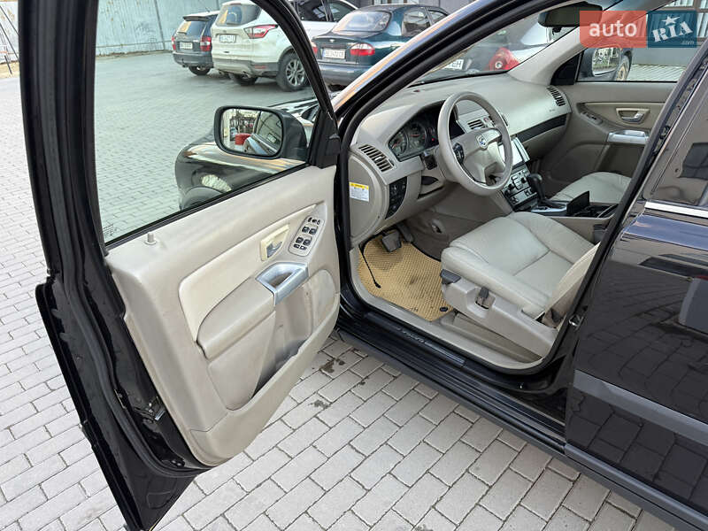 Внедорожник / Кроссовер Volvo XC90 2005 в Кременце