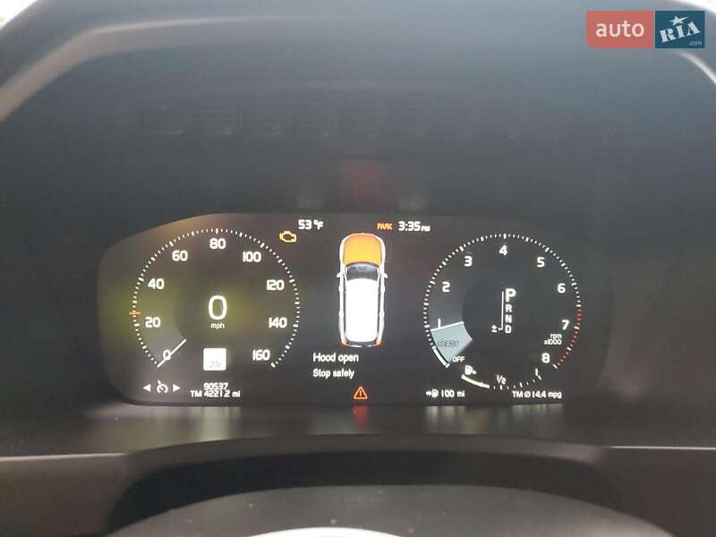 Внедорожник / Кроссовер Volvo XC90 2016 в Киеве