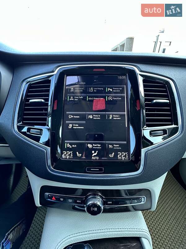 Внедорожник / Кроссовер Volvo XC90 2016 в Ровно