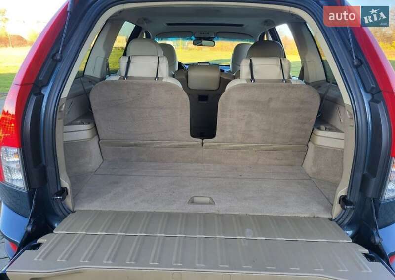 Внедорожник / Кроссовер Volvo XC90 2002 в Василькове
