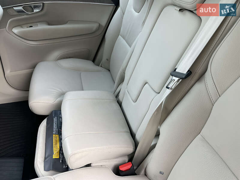 Внедорожник / Кроссовер Volvo XC90 2023 в Днепре