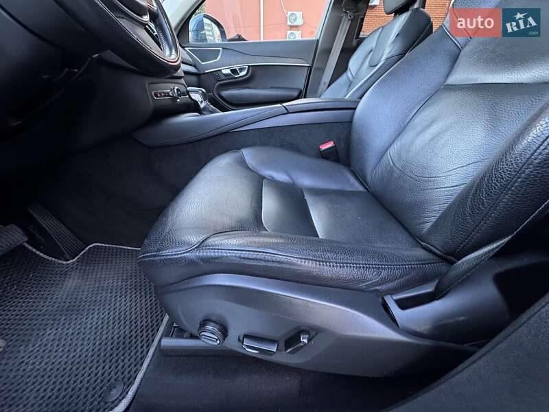 Позашляховик / Кросовер Volvo XC90 2019 в Вінниці